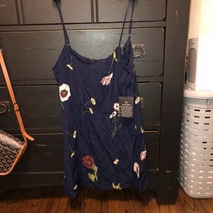 Reformation Lindsay dress in botany print. Size 6